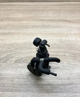 Opel Astra G Vacuum valve 09128022