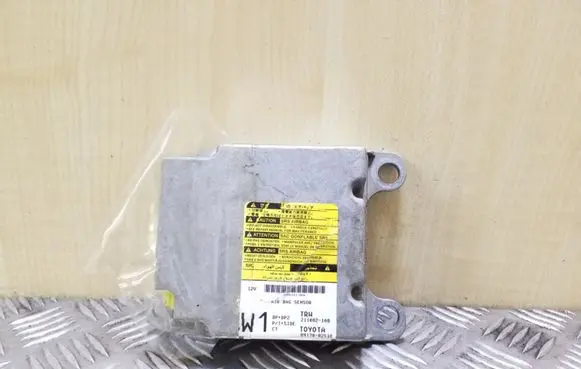 Toyota Corolla E120 E130 Airbag control unit/module 8917002510 211082108