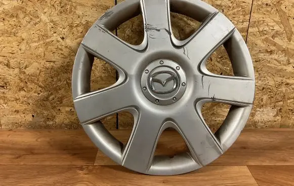 Mazda 3 I R16 wheel hub/cap/trim GJ6R377170