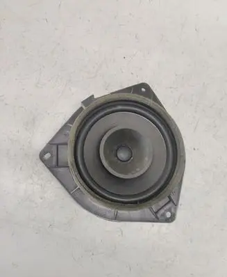 Toyota Corolla E120 E130 Rear door speaker