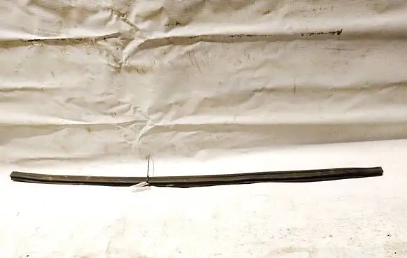 Mercedes-Benz CLS C219 Windshield trim 