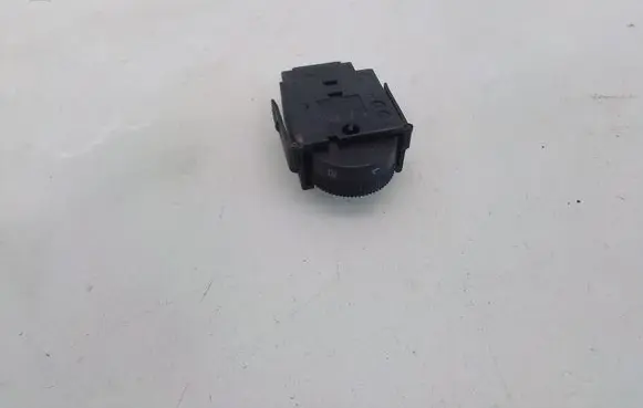 Mercedes-Benz S W220 Headlight level height control switch 2206460034