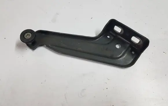 Dacia Dokker Sliding door upper roller guide/hinge 777949343RXAUTOP 777949343R