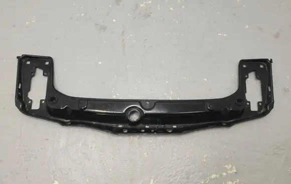 BMW 3 F30 F35 F31 Top upper radiator support slam panel 