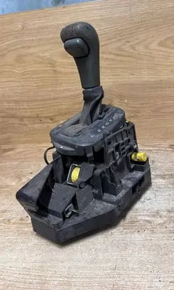 Volvo S80 Gear shifter/selector P09183975 T992350187