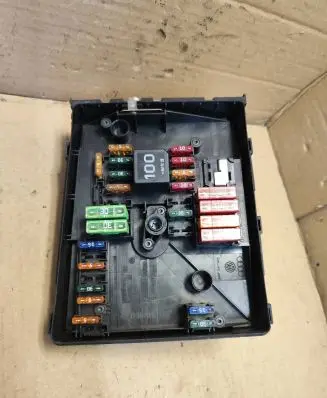 Seat Leon (1P) Fuse module 1K0937125A 1D1904061637