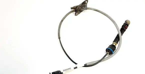 Volvo XC90 Gear shift cable linkage 30759240
