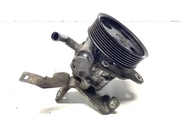 Nissan Navara D23 Power steering pump 4JA0B