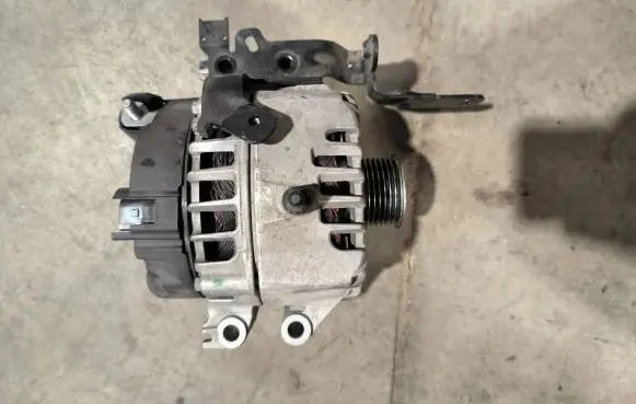 BMW 7 G11 G12 Generator/alternator 2716509A 158247A EG25U018