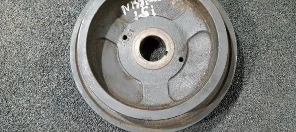 Nissan Almera N16 Crankshaft pulley