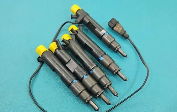 Volkswagen Transporter - Caravelle T4 Fuel injector 074130202N IMPRK1530614