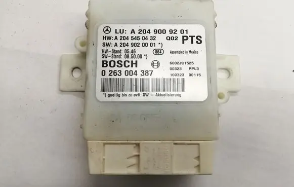 Mercedes-Benz C W204 Parking PDC control unit/module A2049009201