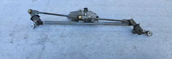 Dodge Durango III Front wiper linkage and motor 68260523AB 70113