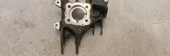Tesla Model X Rear wheel hub spindle/knuckle 1042507-00-A