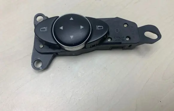 Mercedes-Benz E W211 Wing mirror switch 2118215779 03211035