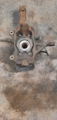 Renault Trafic III (X82) Front wheel hub spindle knuckle