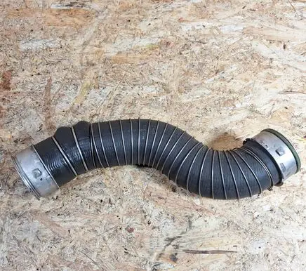 BMW X3 E83 Intercooler hose/pipe 3435259 11613435259