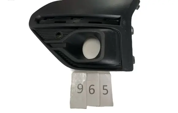 Dacia Sandero III Front fog light trim/grill MRM021812 EABLM261A31