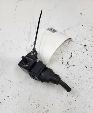 BMW 7 E65 E66 Air pressure sensor 7787142