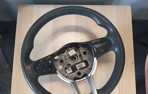 KIA Rio Steering wheel 56100H8040