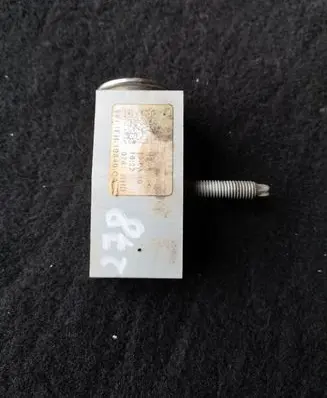 Ford Focus Air conditioning (A/C) expansion valve F1F119849DA VPF1FH19840CA