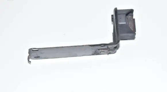 BMW 3 E92 E93 Radiator mount bracket 7117812