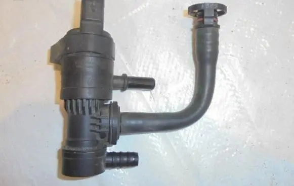 Citroen C4 I Picasso Turbo solenoid valve V757750680