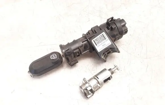 Lancia Musa Ignition lock 00467601520 61001501