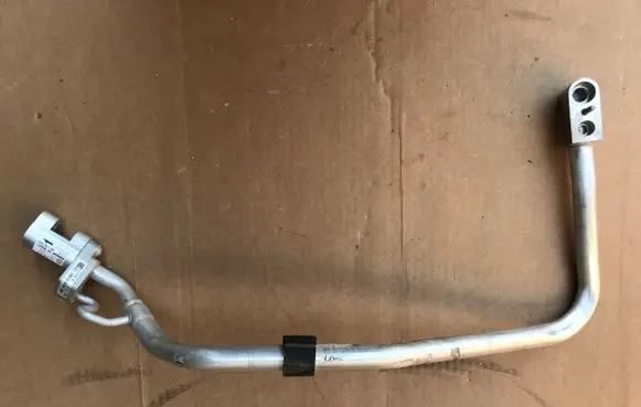 Audi e-tron Air conditioning (A/C) pipe/hose 4KL816738C