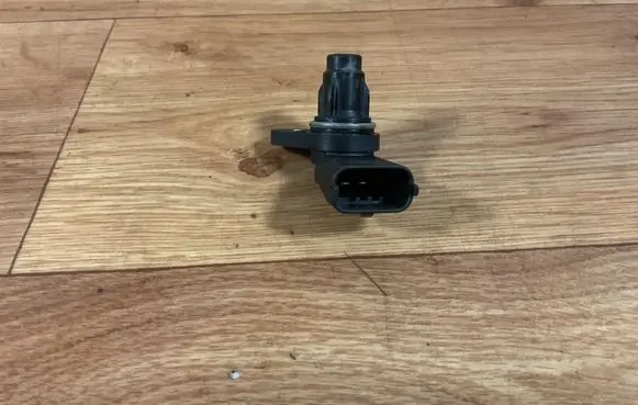 Hyundai i30 Camshaft position sensor 393002A000