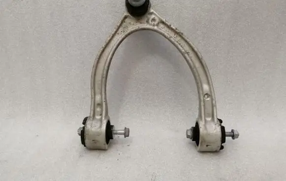 Mercedes-Benz C W205 Front upper control arm/wishbone A2053303403