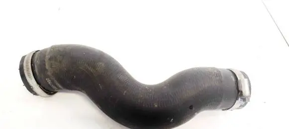 Opel Zafira B Intercooler hose/pipe 55557037 498891241