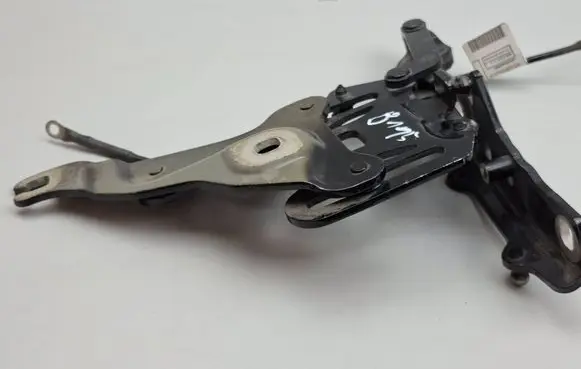 BMW X5 E70 Engine bonnet/hood hinges 7148348