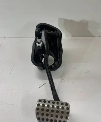 Mercedes-Benz C W205 Brake pedal A2052920415