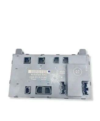 Mercedes-Benz CLK A209 C209 Door control unit/module 2098201926