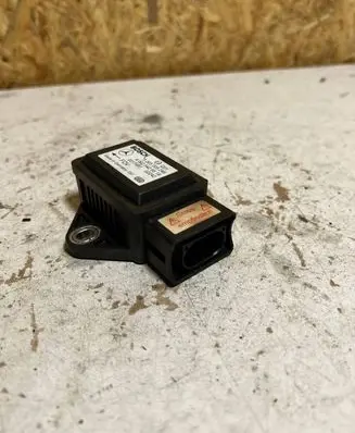 Mercedes-Benz E W211 ESP acceleration yaw rate sensor A0025426618 0265005246