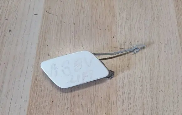 Audi A3 S3 8V Front tow hook cap/cover 8V3807241B