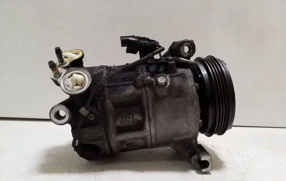 Volvo XC60 Air conditioning (A/C) compressor (pump) 31418490