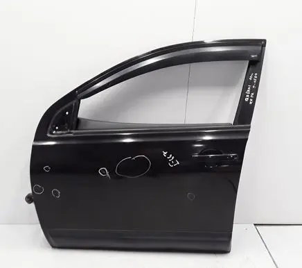 Nissan Qashqai Front door