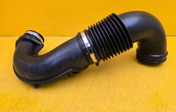 Mercedes-Benz Vito Viano W447 Air intake duct part A4475281224