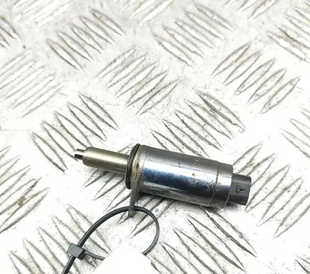 Audi TT TTS RS Mk3 8S Turbo solenoid valve 06E103697K