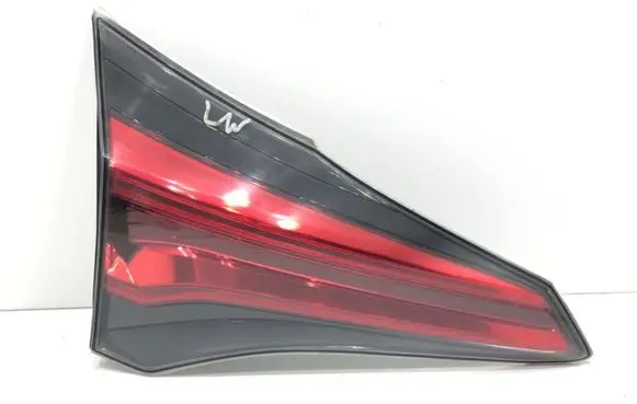 Toyota RAV 4 (XA40) Rear/tail lights 81590-42031