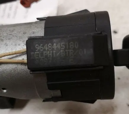 Citroen C5 Ignition lock 9648445180