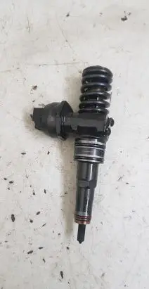 Audi A4 S4 B7 8E 8H Fuel injector 038130073AK