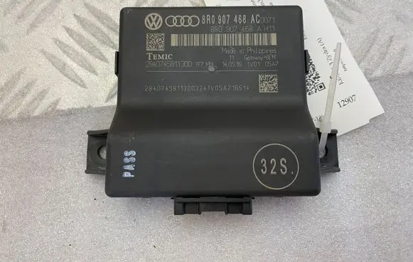 Audi A5 Sportback 8TA Gateway control module 8R0907468AC