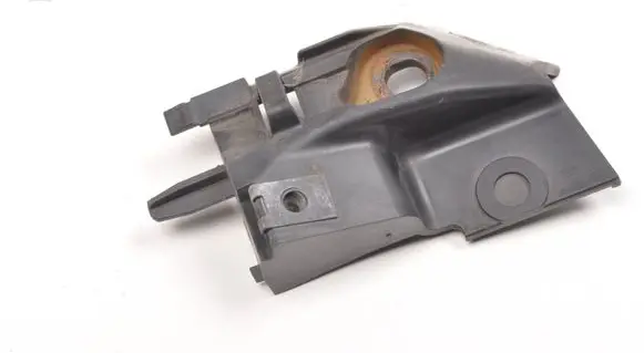 Volvo C30 Front bumper mounting bracket 31214662
