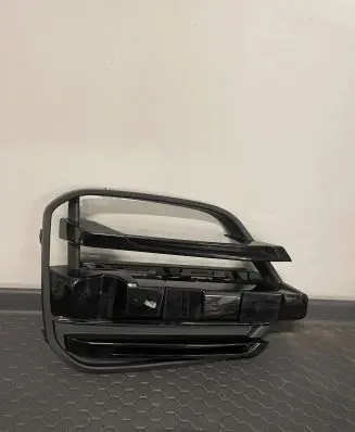BMW X5 G05 Front bumper lower grill 460905506 73YE1E7