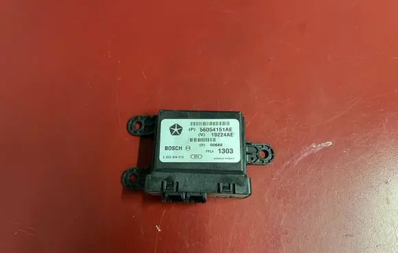 Chrysler Town & Country V Parking PDC control unit/module 56054151AE
