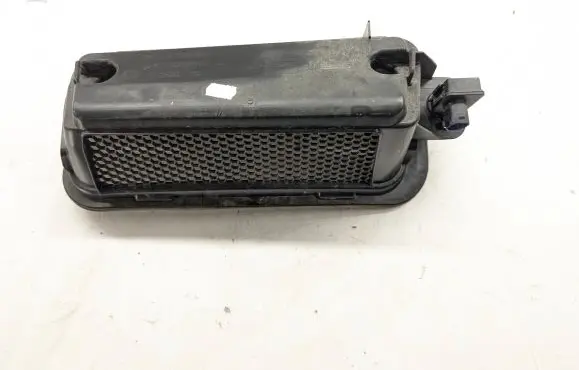 BMW 5 G30 G31 Other engine bay part 9366931 6833647