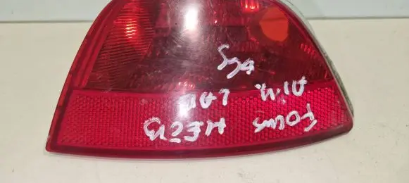 Ford Focus Rear fog light 5m5115501aa
